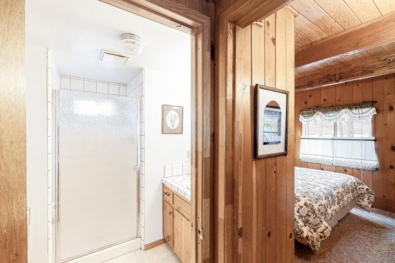 בס לייק Lancaster Cabin מראה חיצוני תמונה